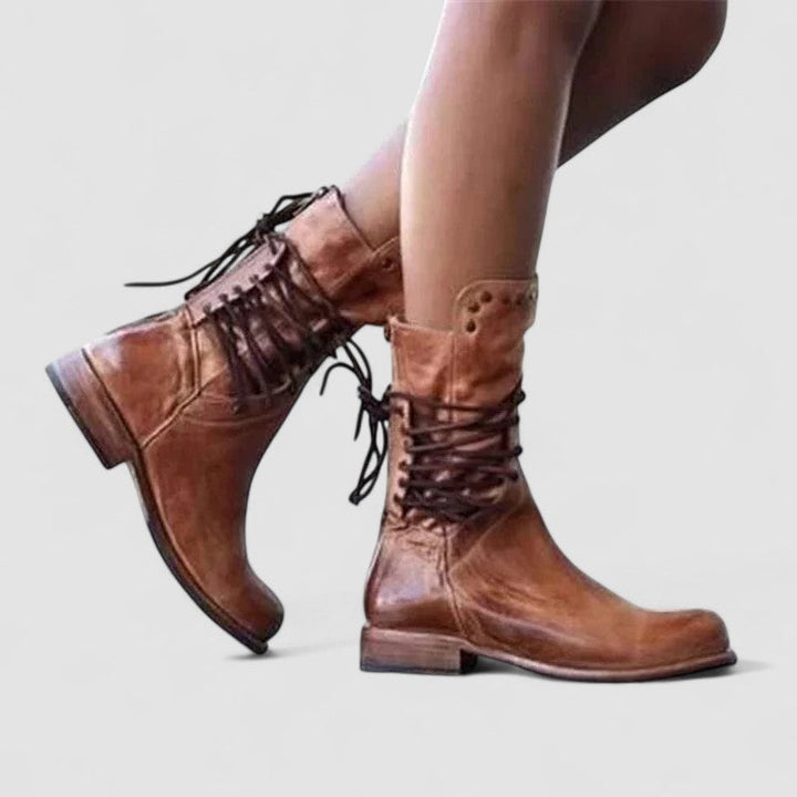 Mae – Orthopedic Western Boots