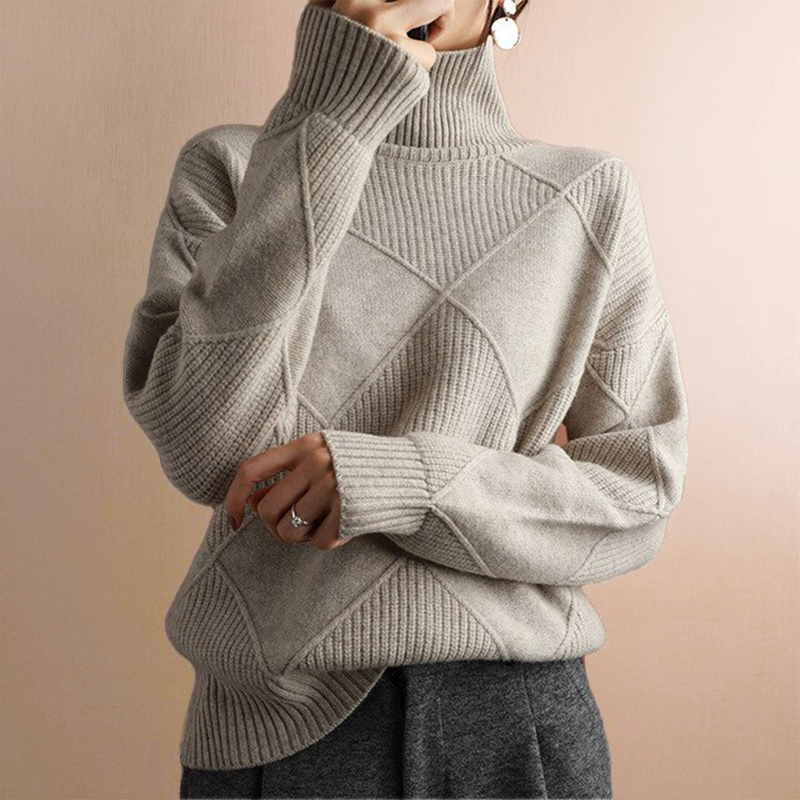 Amelie | Chunky Knit Roll Turtleneck