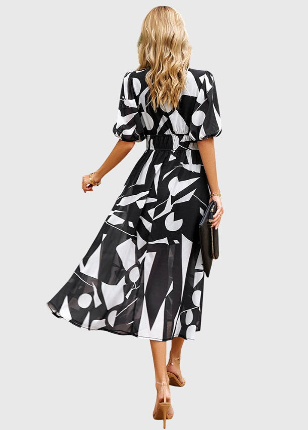 Natalie™ | Flattering Floral Midi Dress