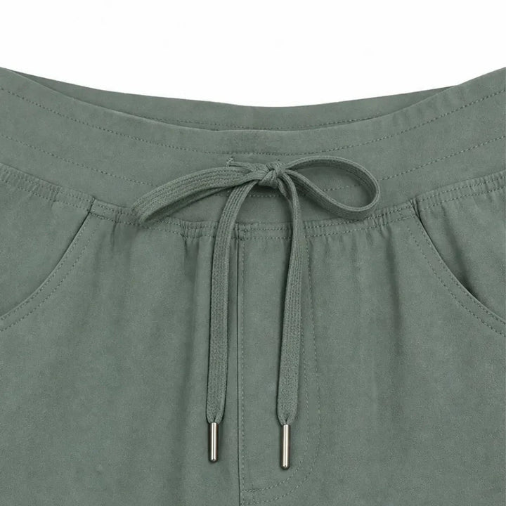 Brevelle – Quick-Dry Cargo Shorts for Women with 6 Pockets and Drawstring Waist