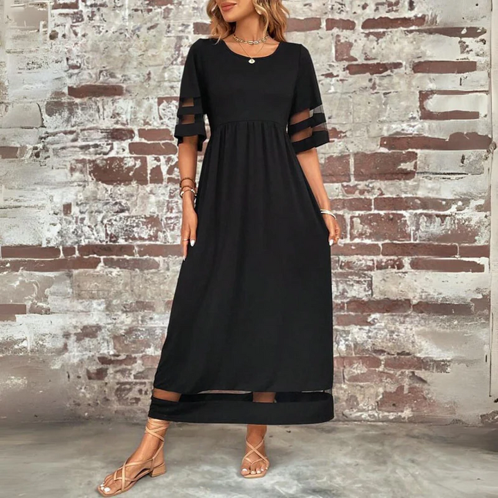 Cerelia | Flattering Knit Midi Dress