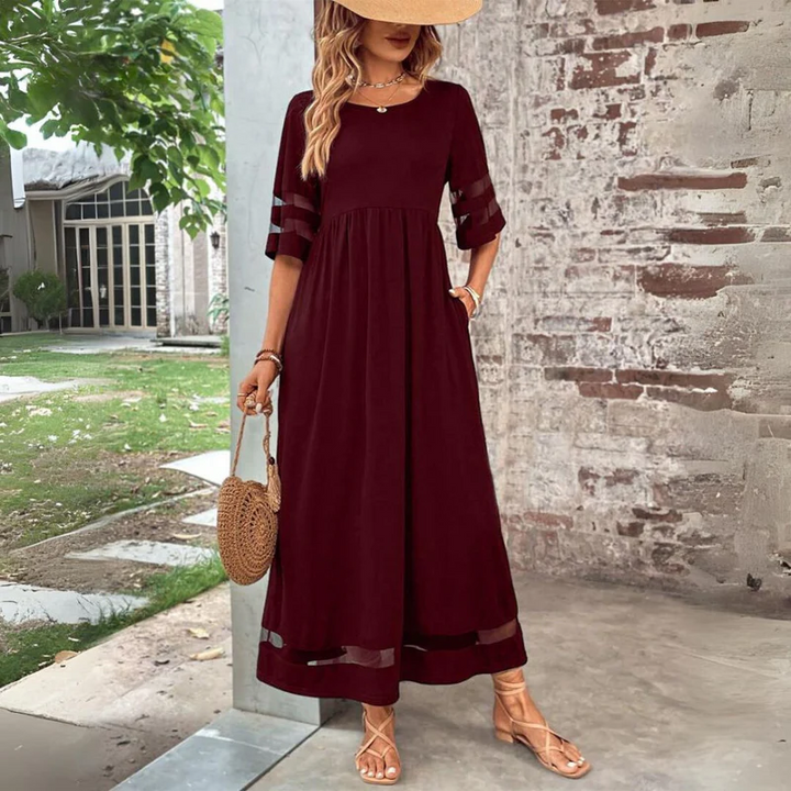 Cerelia | Flattering Knit Midi Dress